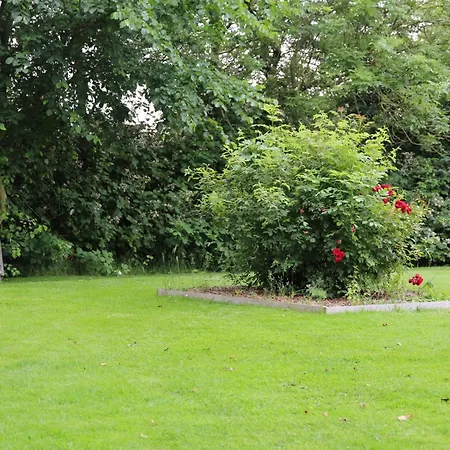 شقة Uttumer Muehle Daike