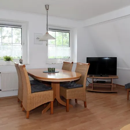 Uttumer Muehle Daike * Krummhörn